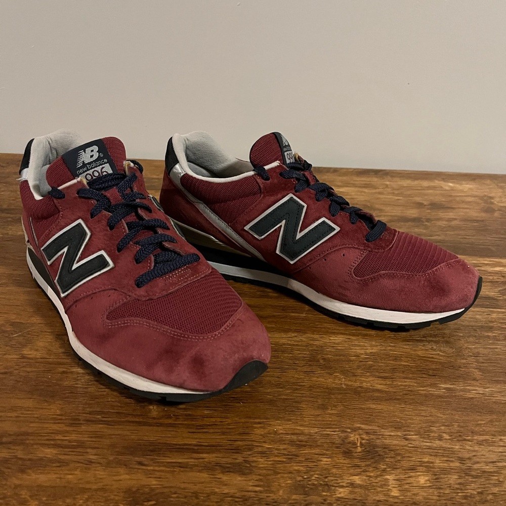 New Balance 996